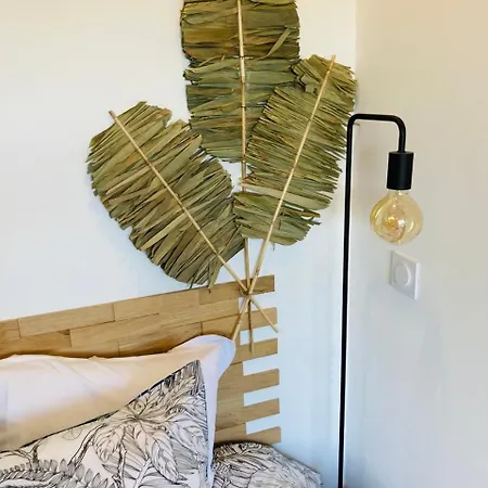 New 10 Minutes' Walk From The Lägenhet Antibes