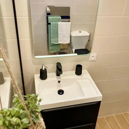 Lägenhet New 10 Minutes' Walk From The