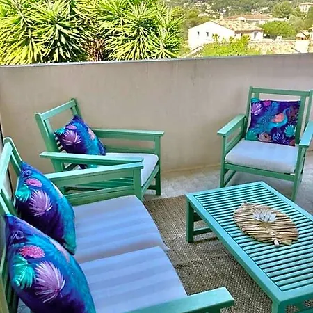 New 10 Minutes' Walk From The Lejlighed